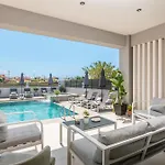 Oreal Luxury Villa