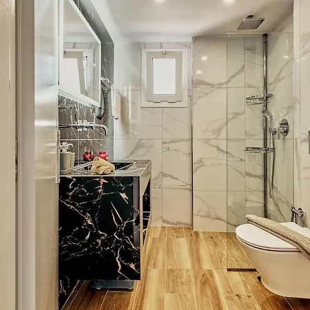 Oreal Luxury Villa *