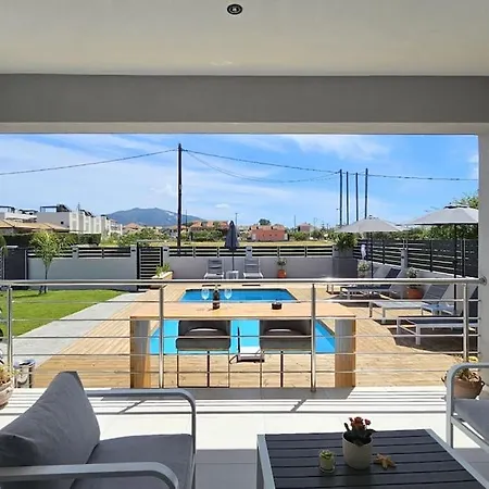 Oreal Luxury Villa