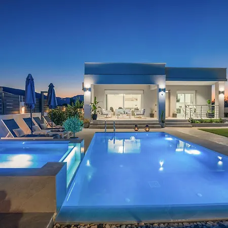 Villa Oreal Luxury *