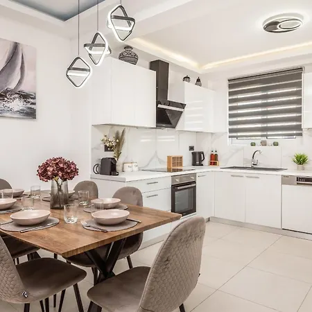 Oreal Luxury Villa *