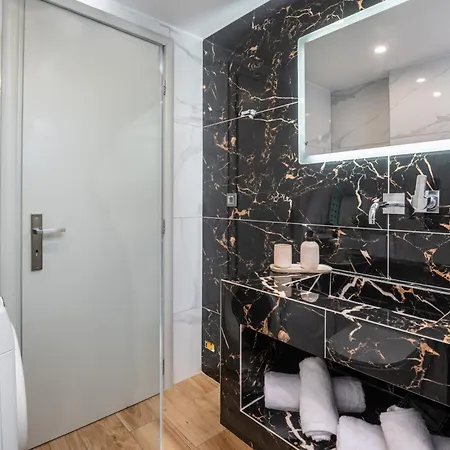 Oreal Luxury Kalpaki (Zakynthos)